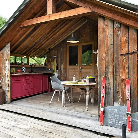 Myrtille Arrien-en-Bethmale